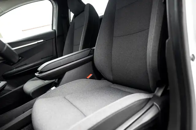 Renault Megane E-Tech view 29