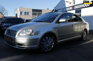 2.0 VVTi Linea Luna | Airco | Elec ramen | Cruise