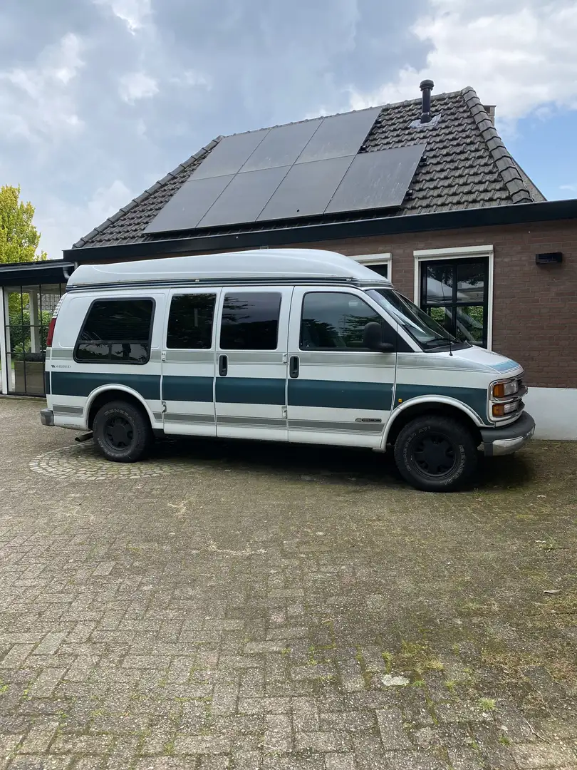 Chevrolet Chevy Van Camper bus - 2