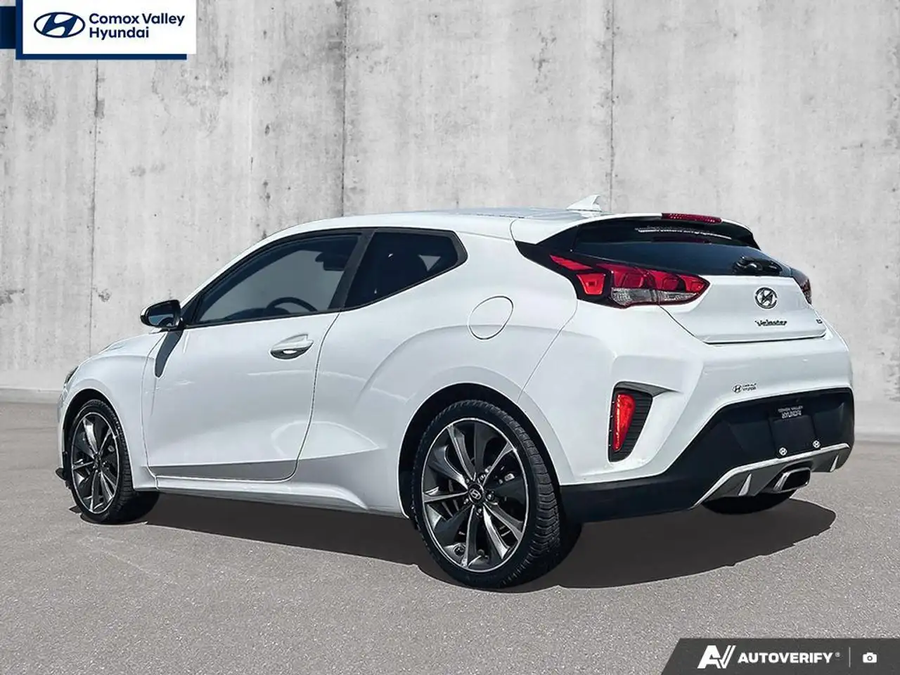 Hyundai VELOSTER снимка Hyundai VELOSTER