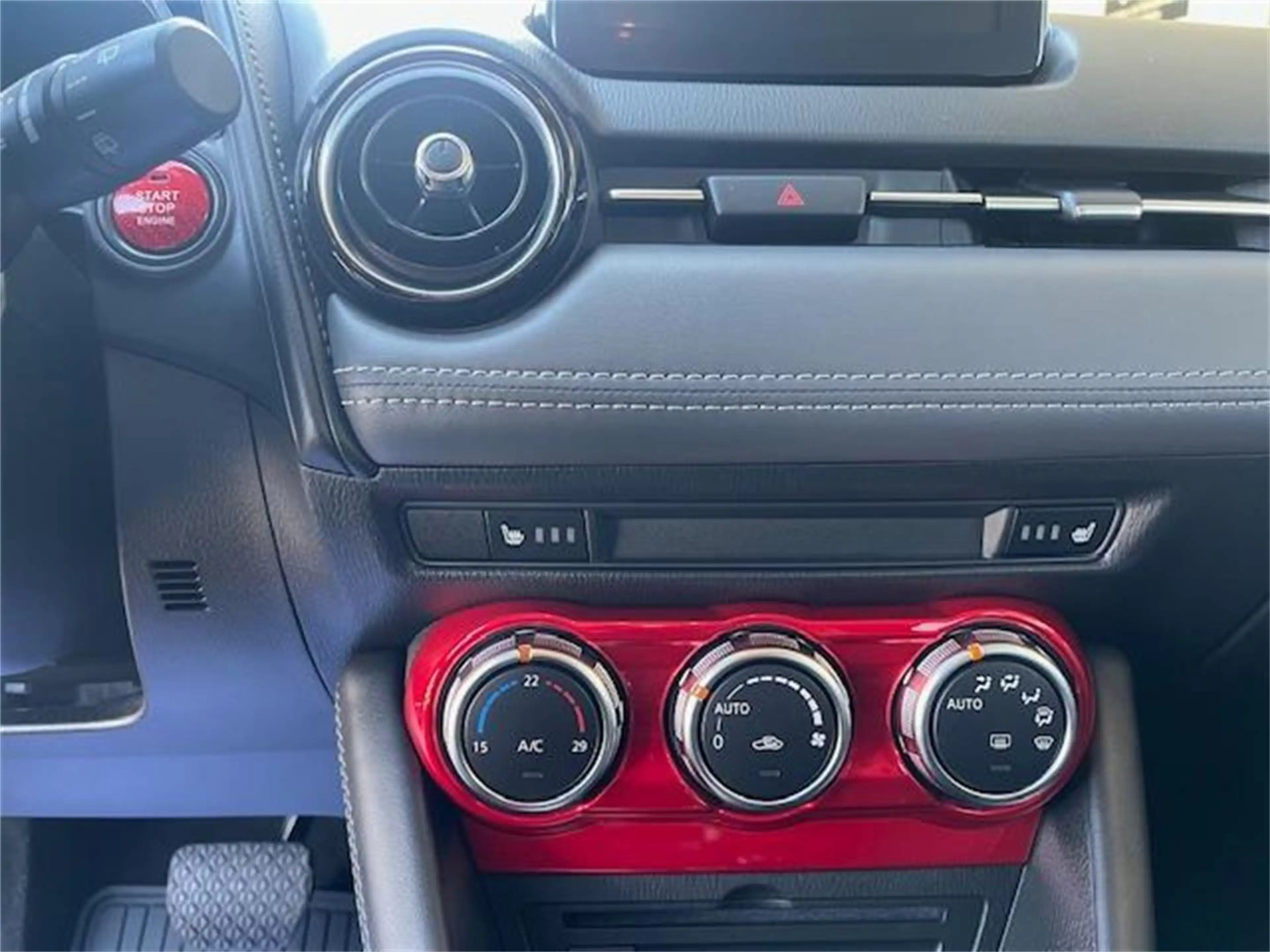 Mazda CX-3 G150 AWD Revolution Aut. Winterräder — photo 10