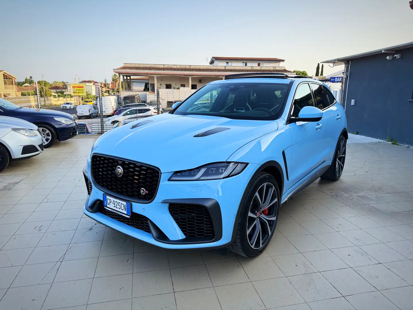 Jaguar F-Pace 5.0 V8 SVR Edition 1988 awd 550cv auto - 2