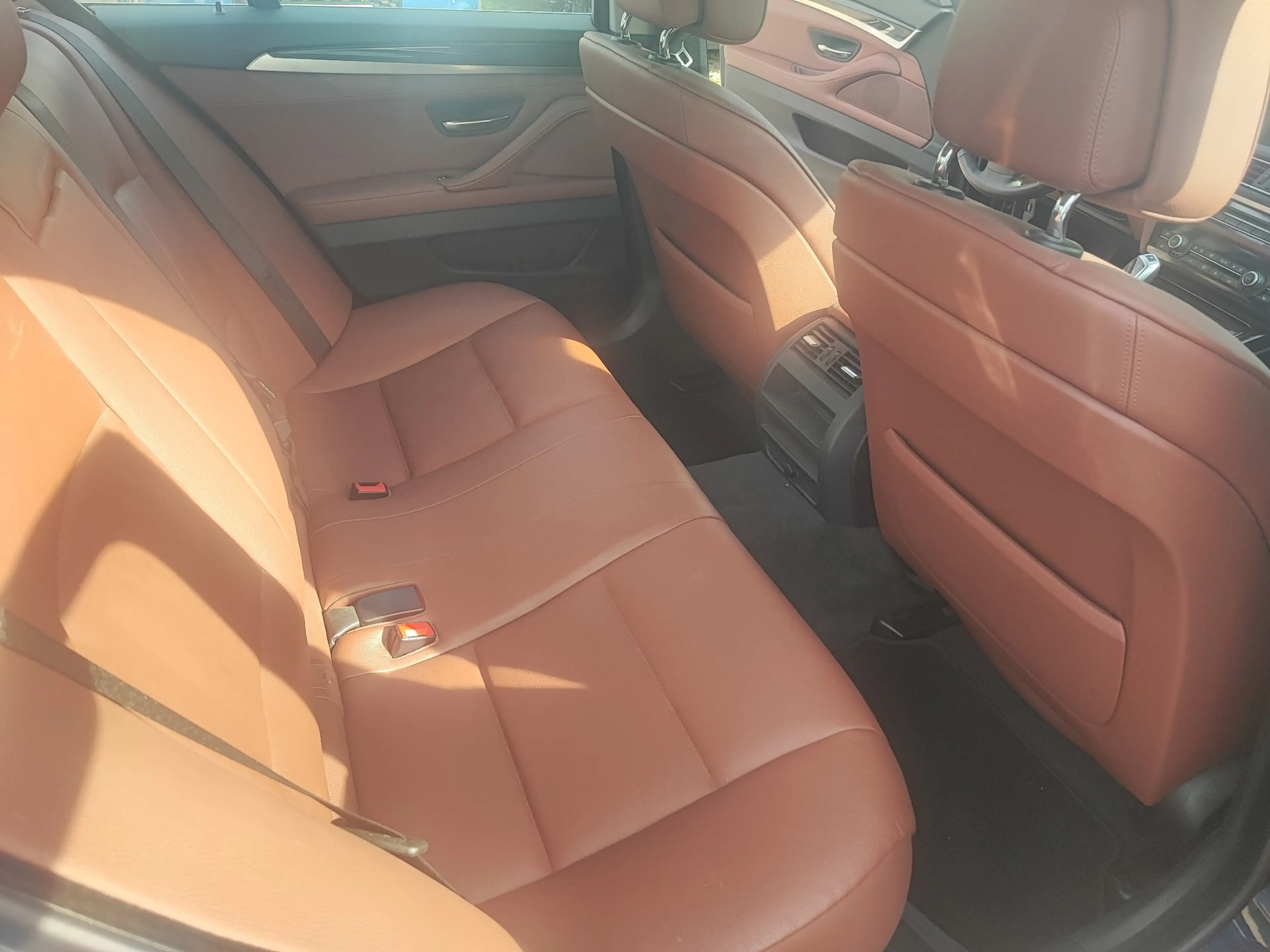 BMW 528 528 i*Leder*Navi*AHK*Schiebedach* — photo 5
