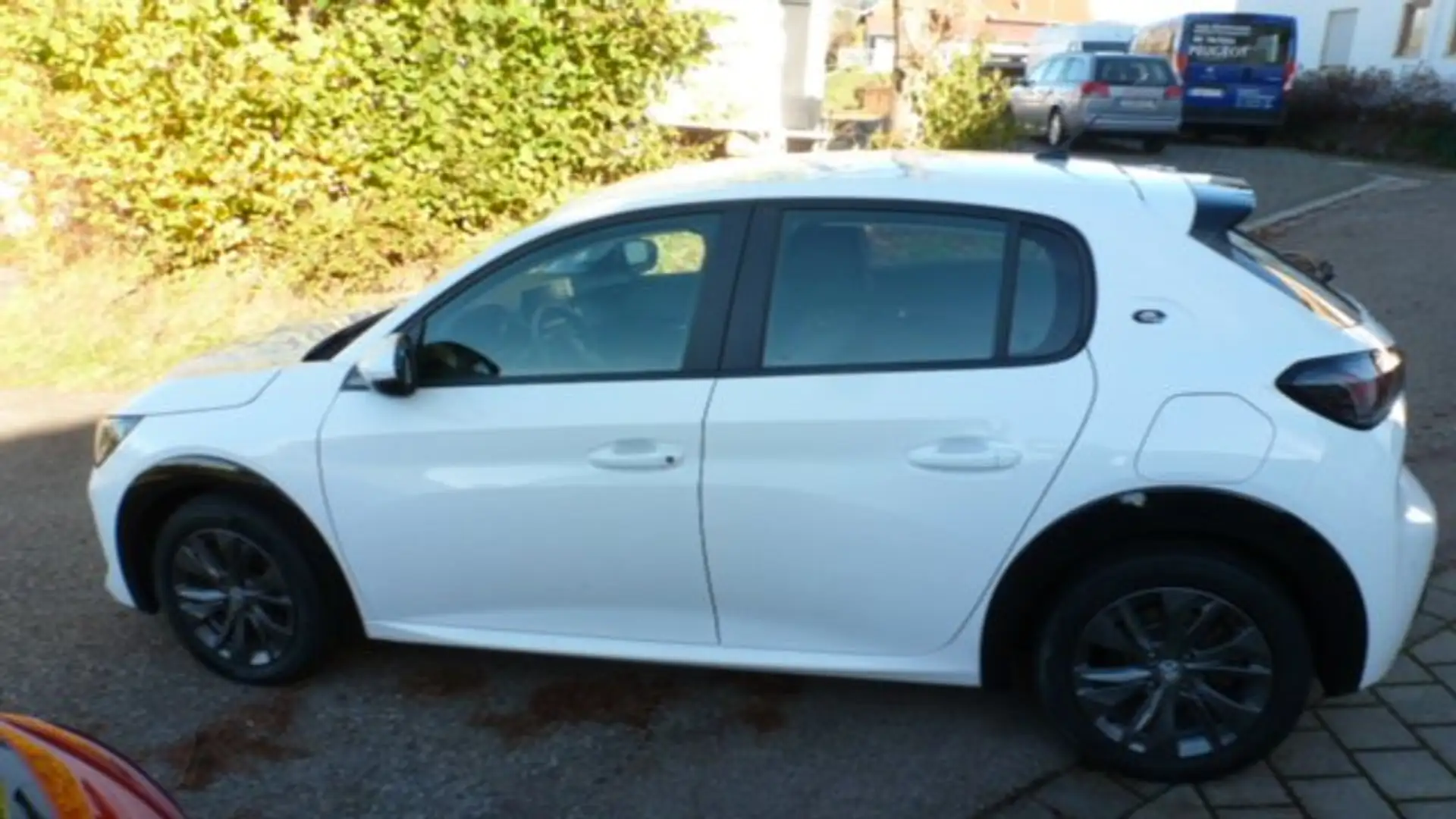 Peugeot 208 208 Elektromotor 136 Active Pack Weiß - 2