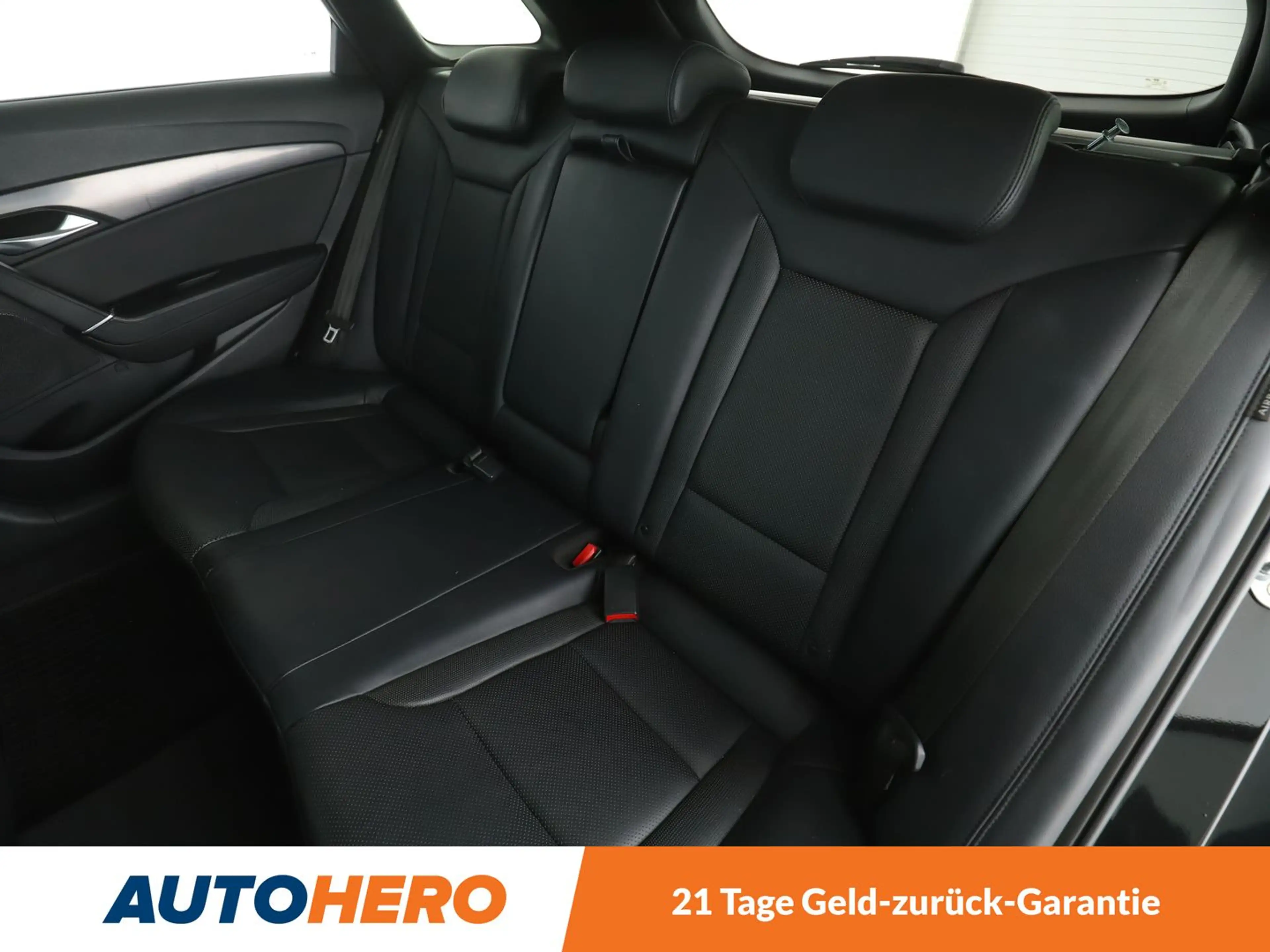 Hyundai i40 1.7 CRDi Premium Blue *NAVI*TEMPO*BI-XENON*CAM*PDC — photo 14