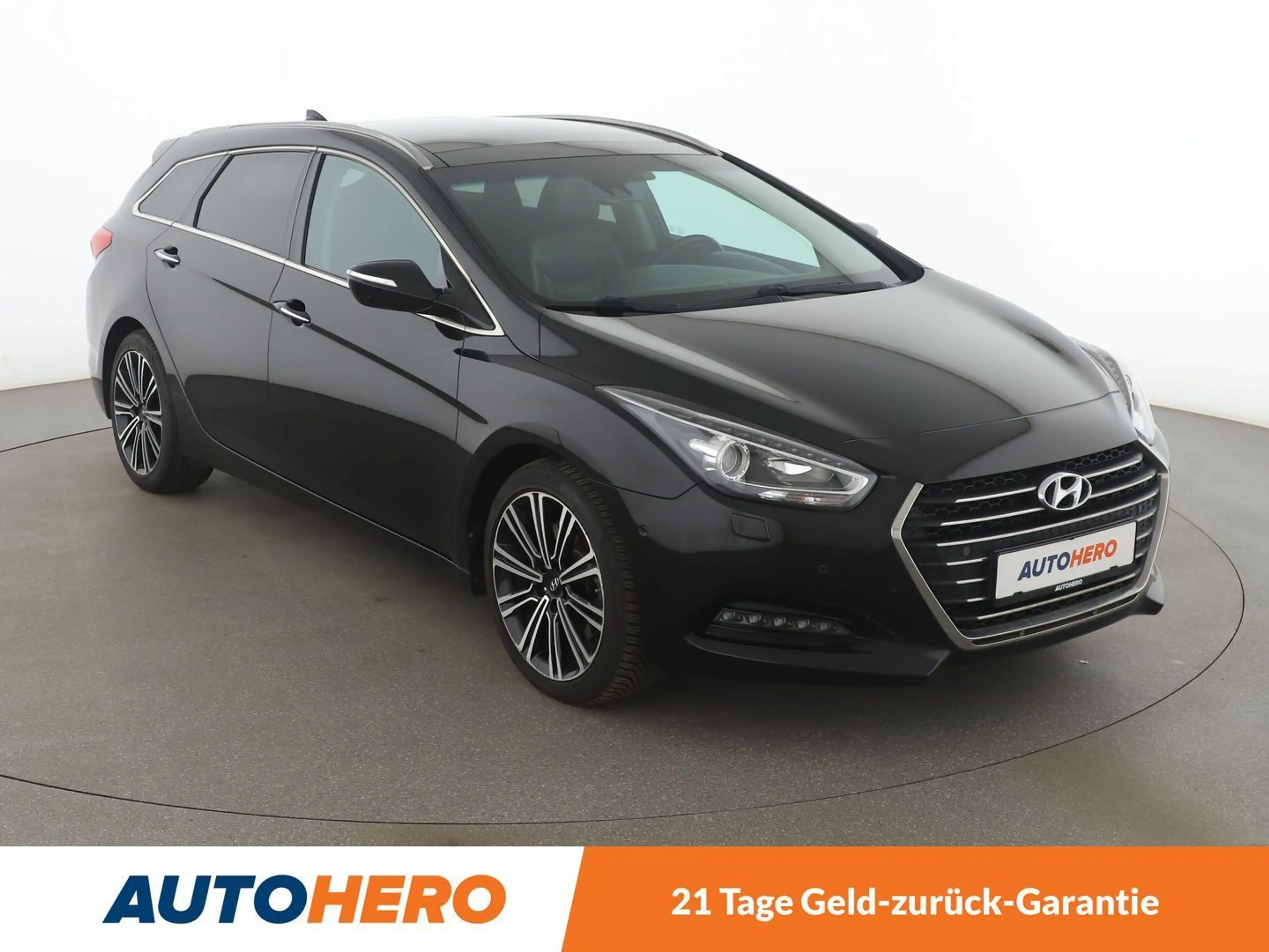 Hyundai i40 1.7 CRDi Premium Blue *NAVI*TEMPO*BI-XENON*CAM*PDC — photo 8