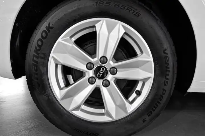 Audi A1 2022, foto 8