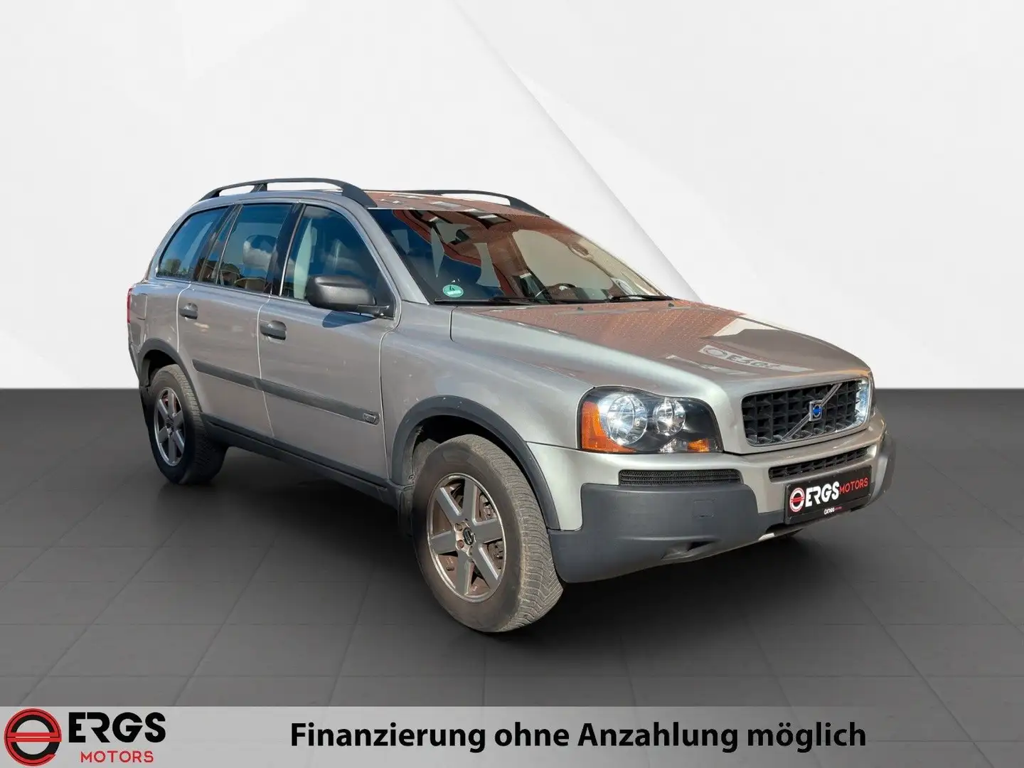 Volvo XC90 2.4D Geartronic Momentum Grau - 2