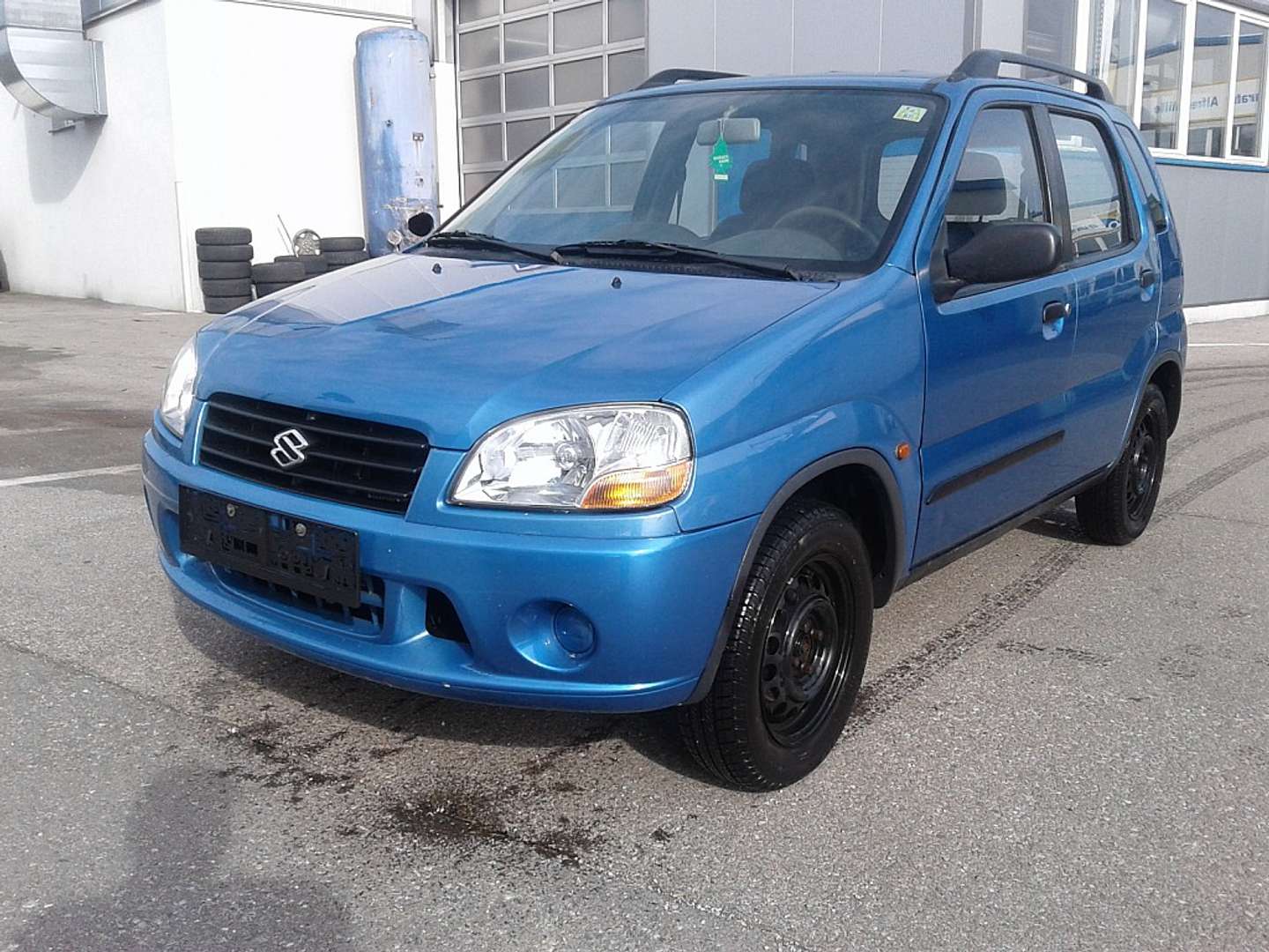 Auto, Suzuki Ignis, Miniapprox.s, Limousine, Modell 2000-blau