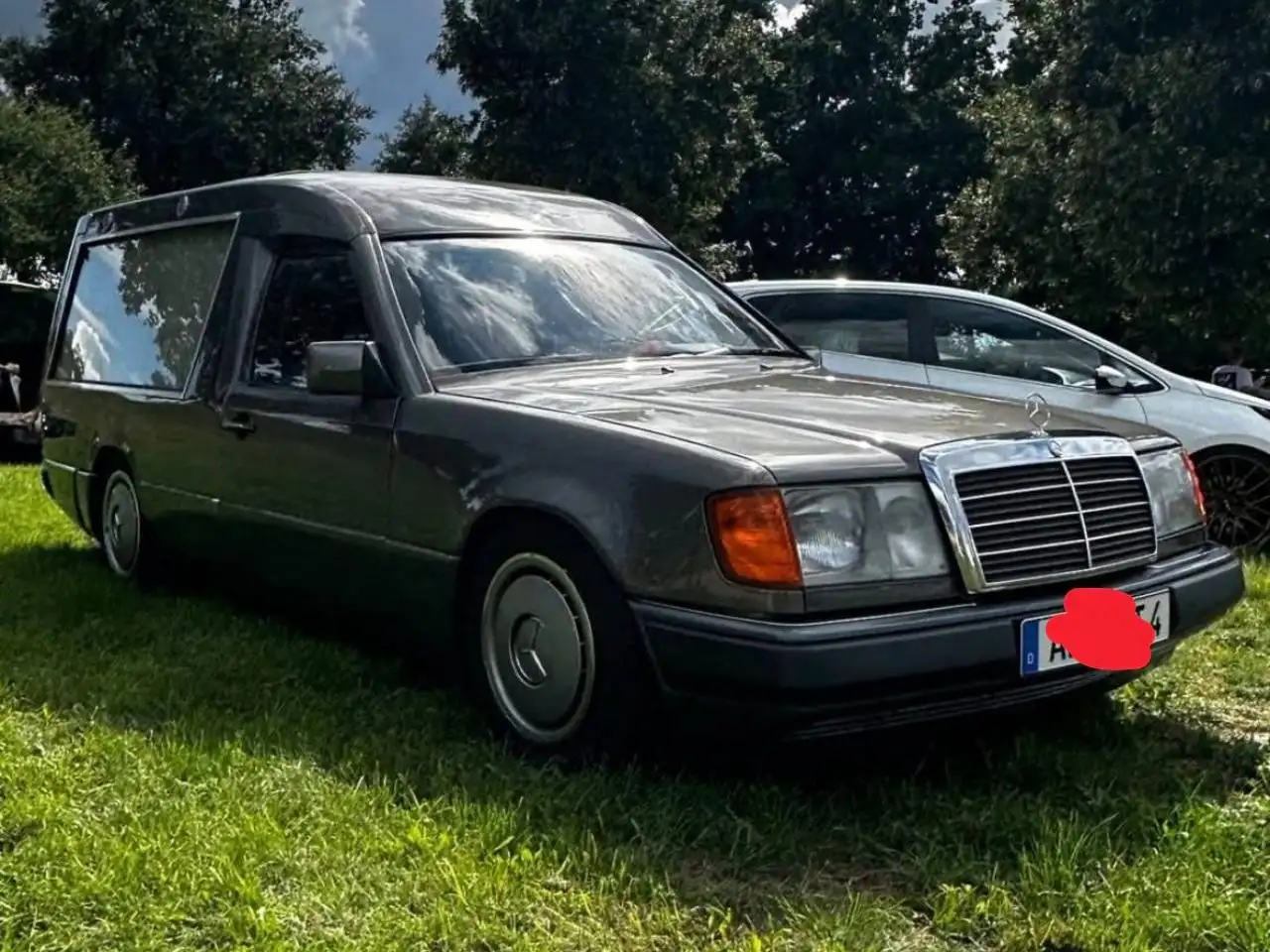 Mercedes-Benz W124, foto 1