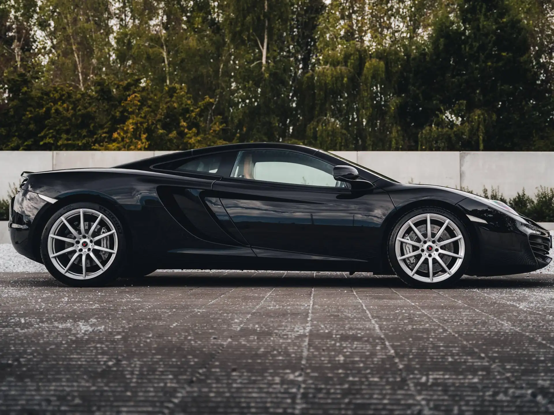 맥라렌 MP4-12C 12 C 2012 검정 사진 8