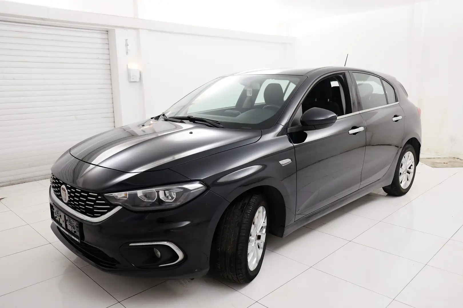 Fiat Tipo 1.6 MultiJet 120 CV AUTOMATIQUE # GPS, CRUISE Noir - 2