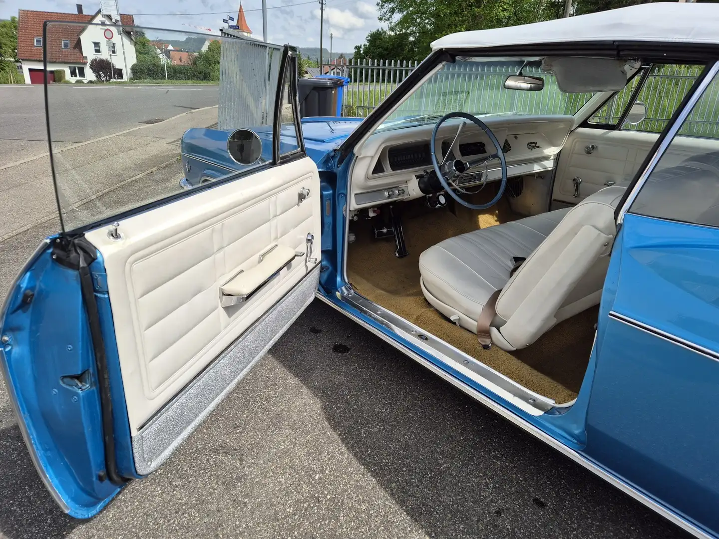 Chevrolet Impala Biete 66er Chevy Impala Cabrio Bleu - 2