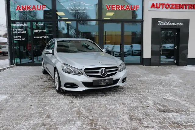 Mercedes-Benz E 400 Lim. Avantgarde COMAND 360° Kamera Leder