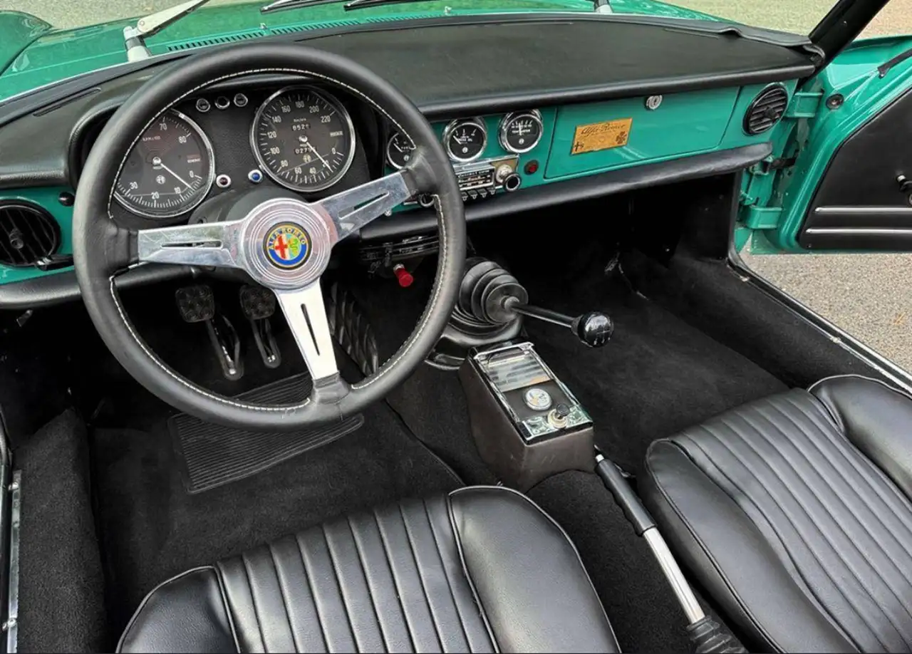 Alfa Romeo Spider 1750 Veloce, foto 8