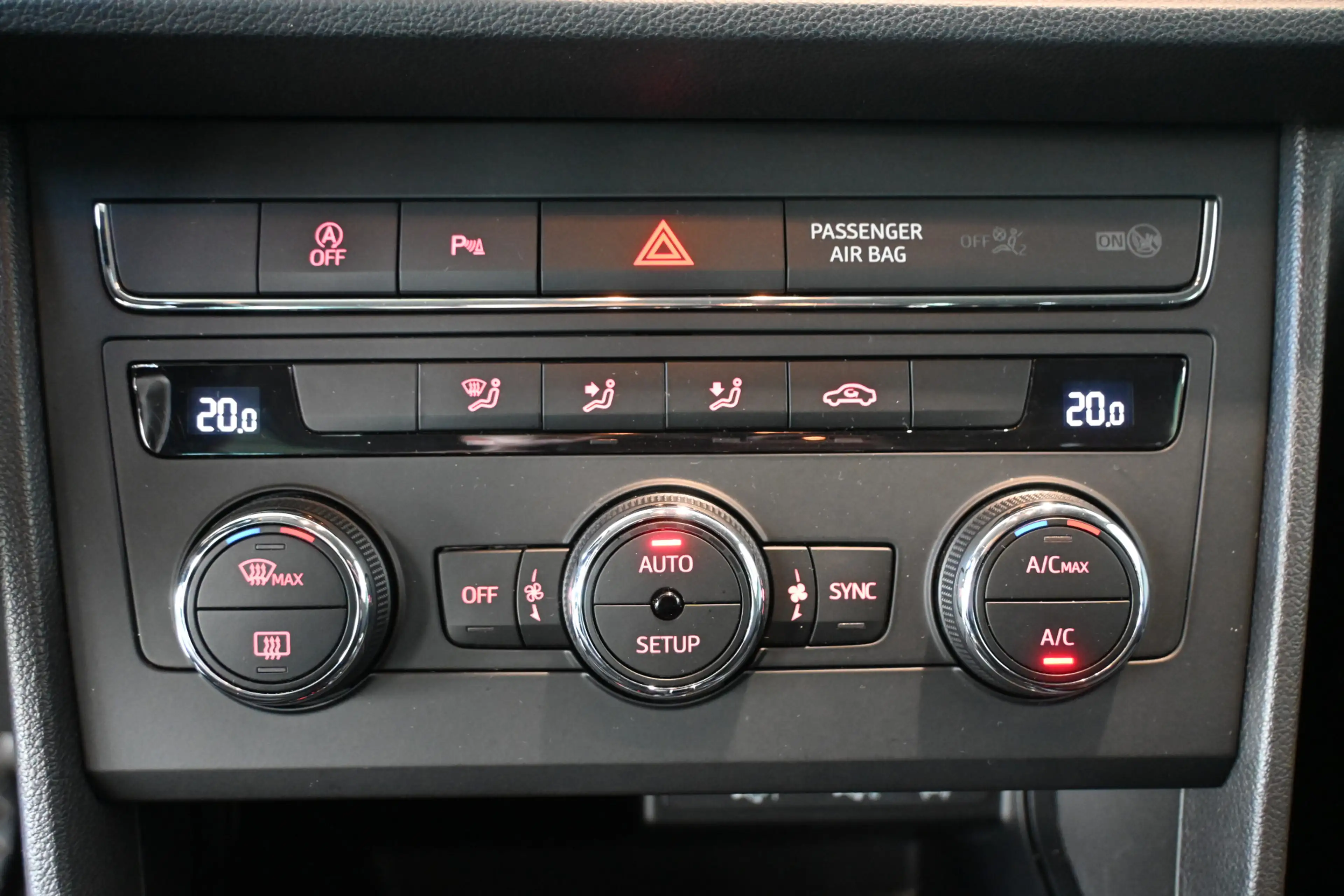 SEAT Leon 1.0 EcoTSI Automaat Style Business Intense Clima C — photo 9