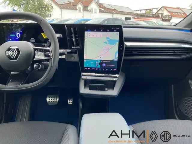 Renault Scenic view 16