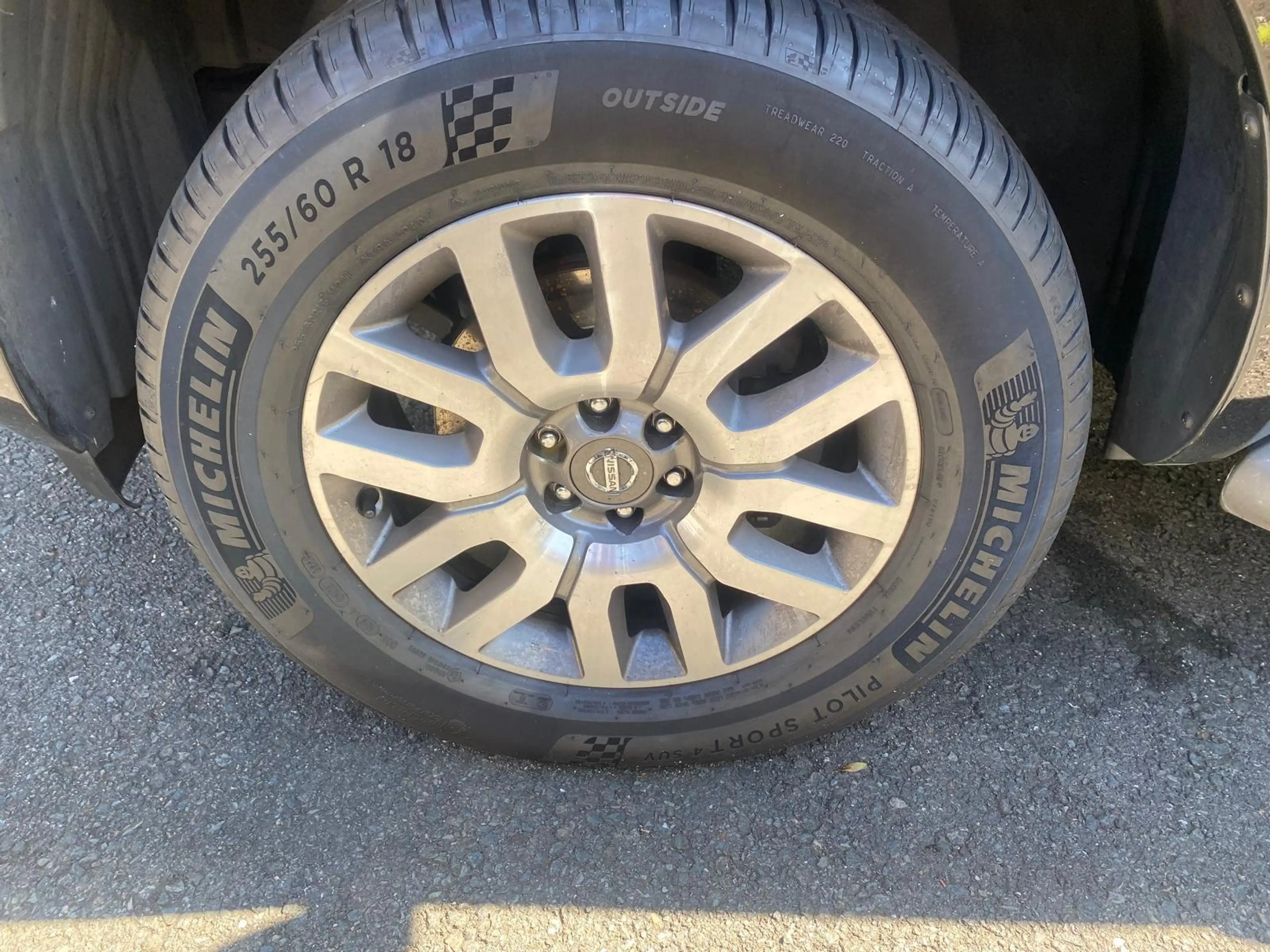 Nissan Pathfinder 3.0 dCi Aut. LE — photo 12