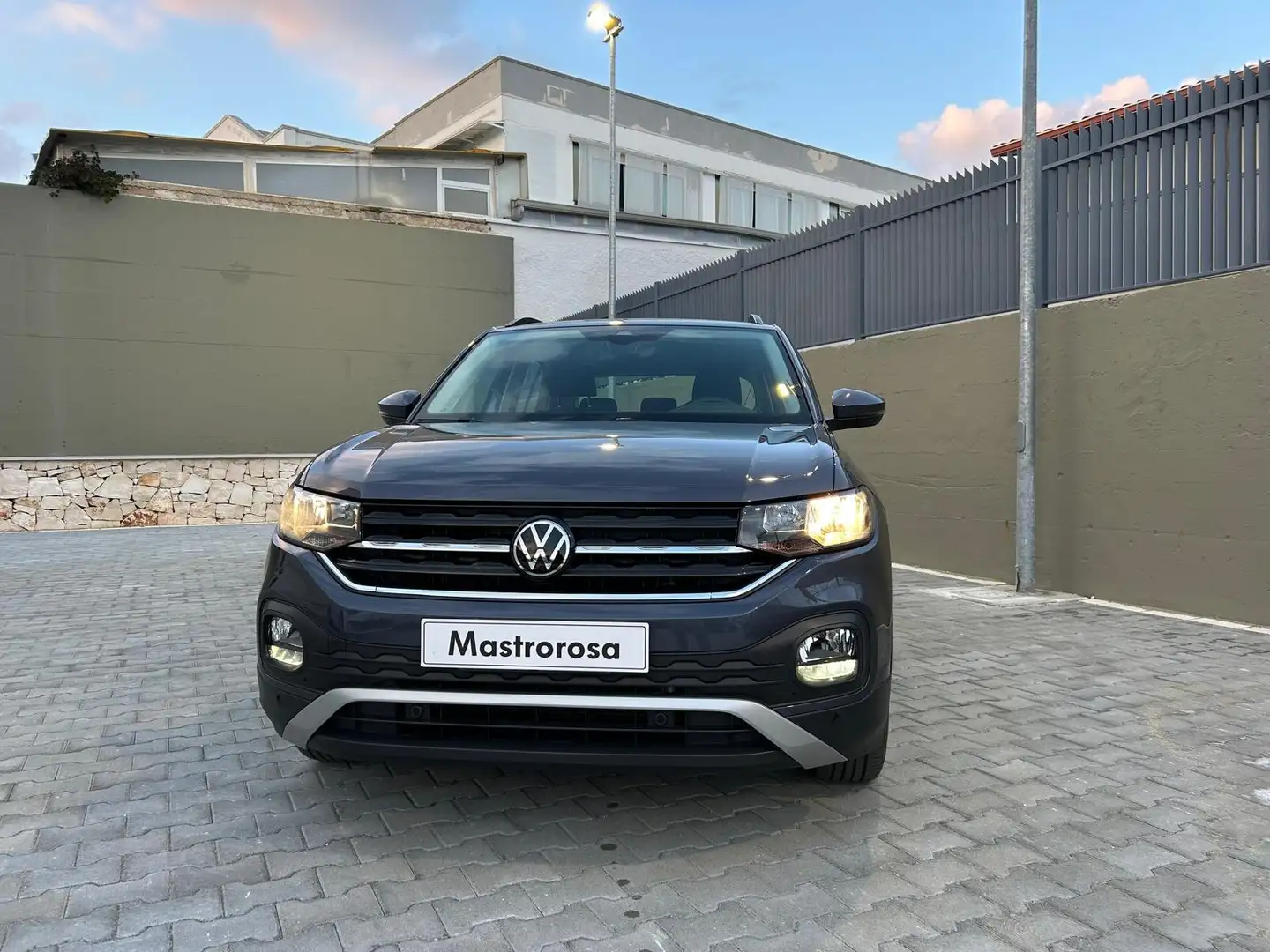 Volkswagen T-Cross T-Cross 1.0 tsi Style 95cv Gris - 1