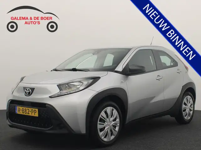 Toyota Aygo X 1.0 VVT-i MT Play CAMERA / CARPLAY / ACC / AIRCO /