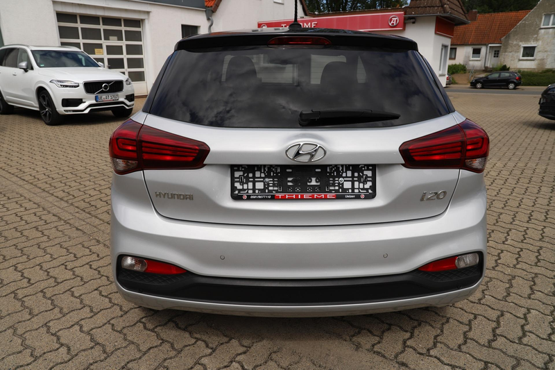 Hyundai i20 1.0l 101PS Automatik YES! Plus - NAVI/RFK/PDC/S... — photo 5