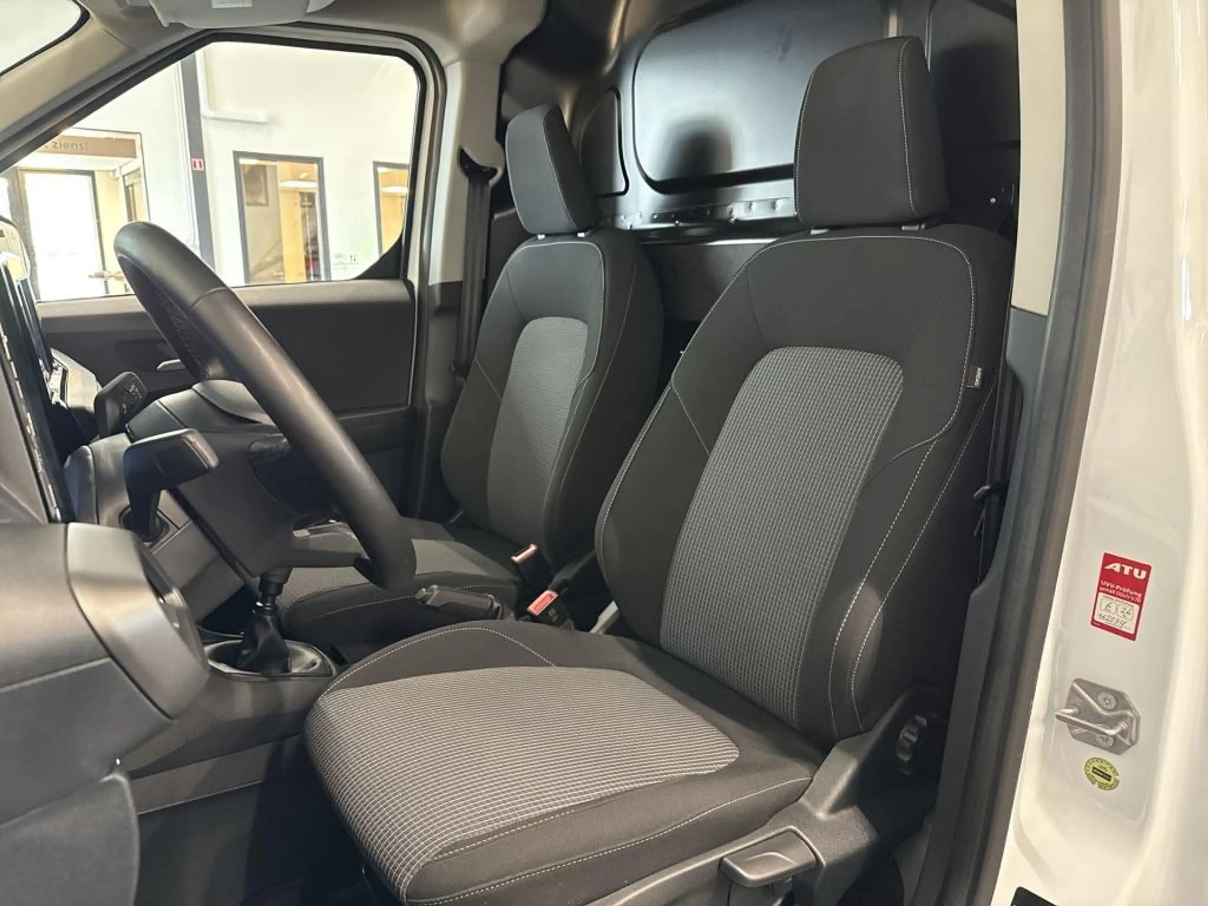 Ford Transit Courier 1.0 EcoBoost Trend | CAMERA | CARPLAY | WINTER-PAK — photo 4