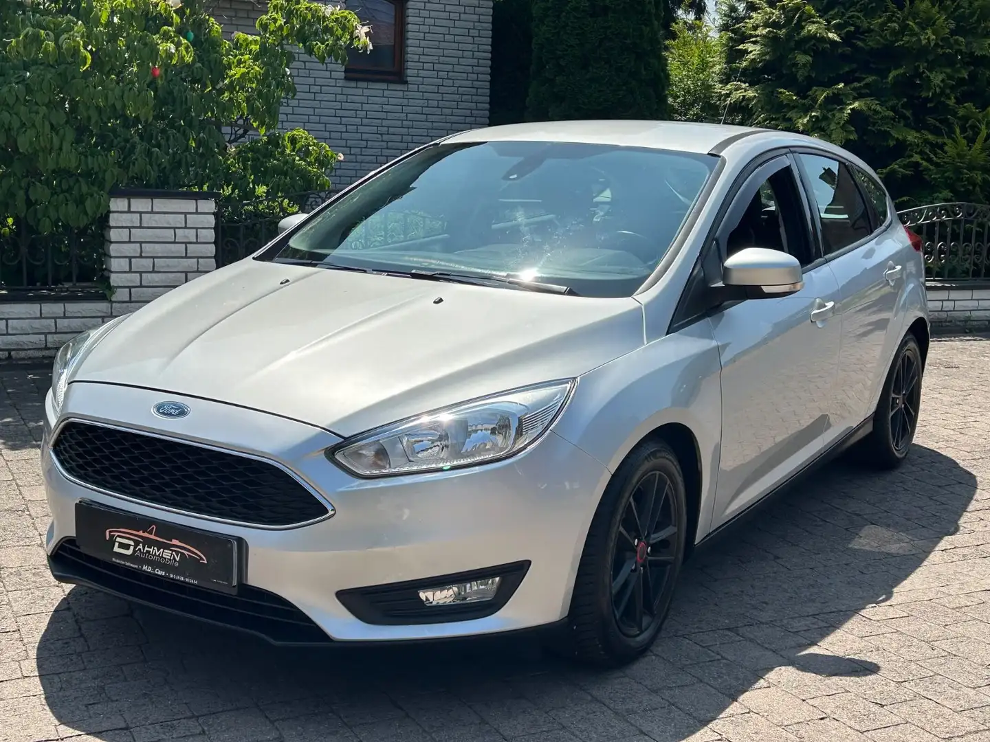 Ford Focus Lim. Business Edition*Klima*6.Gang*Elk.Fen Silber - 1