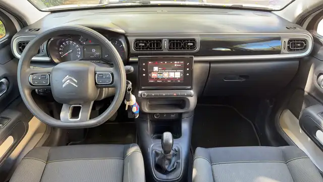 Citroen C3 view 11