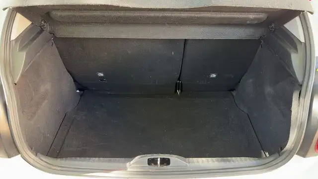 Citroen C3 view 14