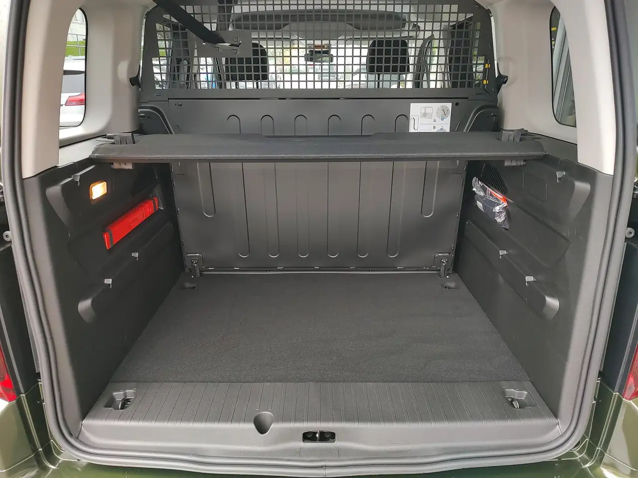 Opel Combo Life 1,5 Combo Life NAVI R-Kamera Allwetterreifen 13