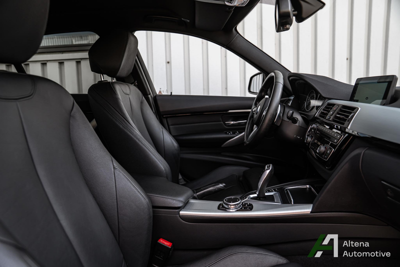 BMW 330 3-serie 330e Centennial High Executive M-sport, he — photo 40