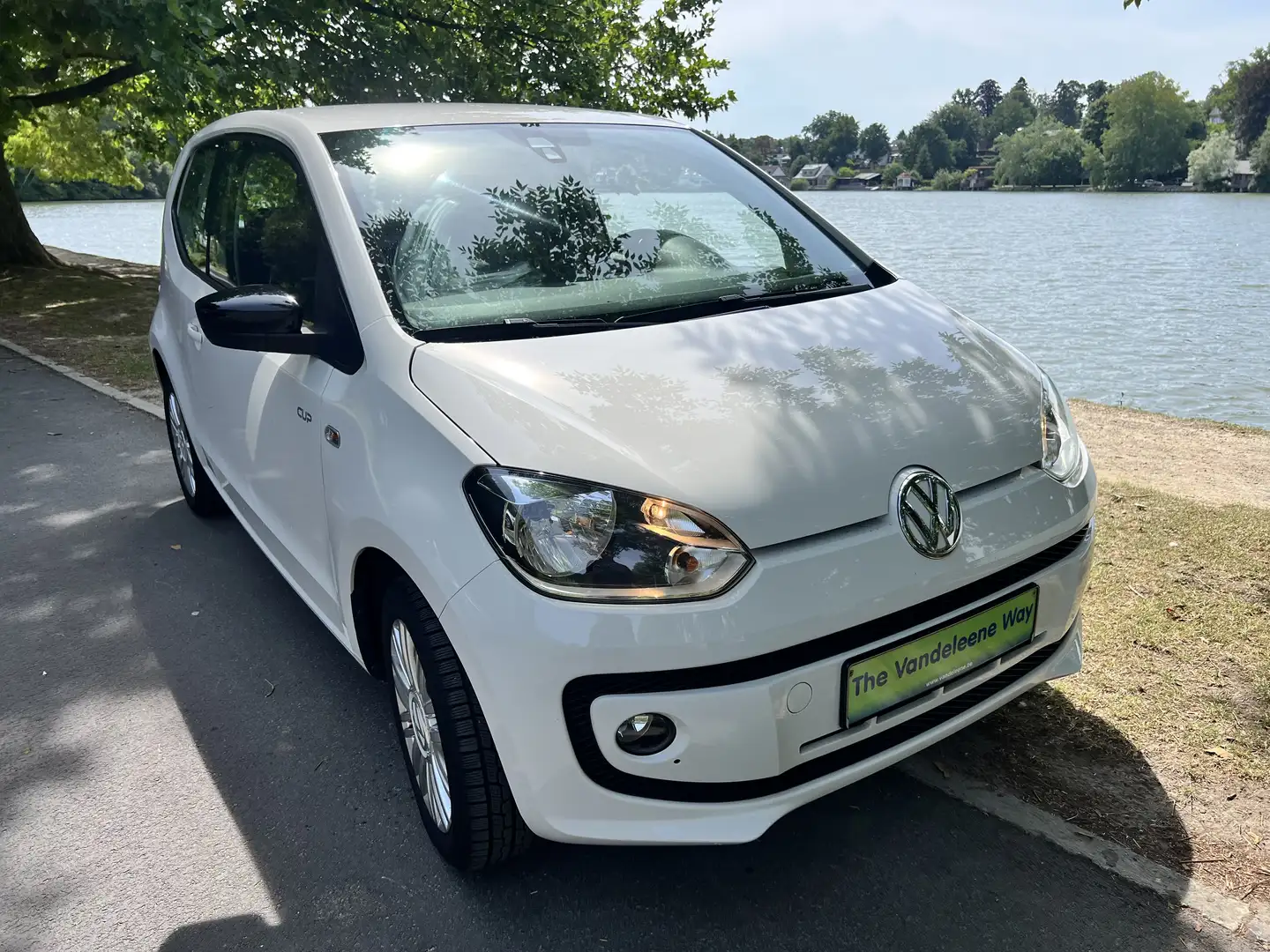 Volkswagen up! Up! 1.0i Move up! BMT Blanc - 1