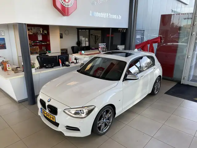 BMW 135 1-serie M135i xDrive High Executive,Performance,6