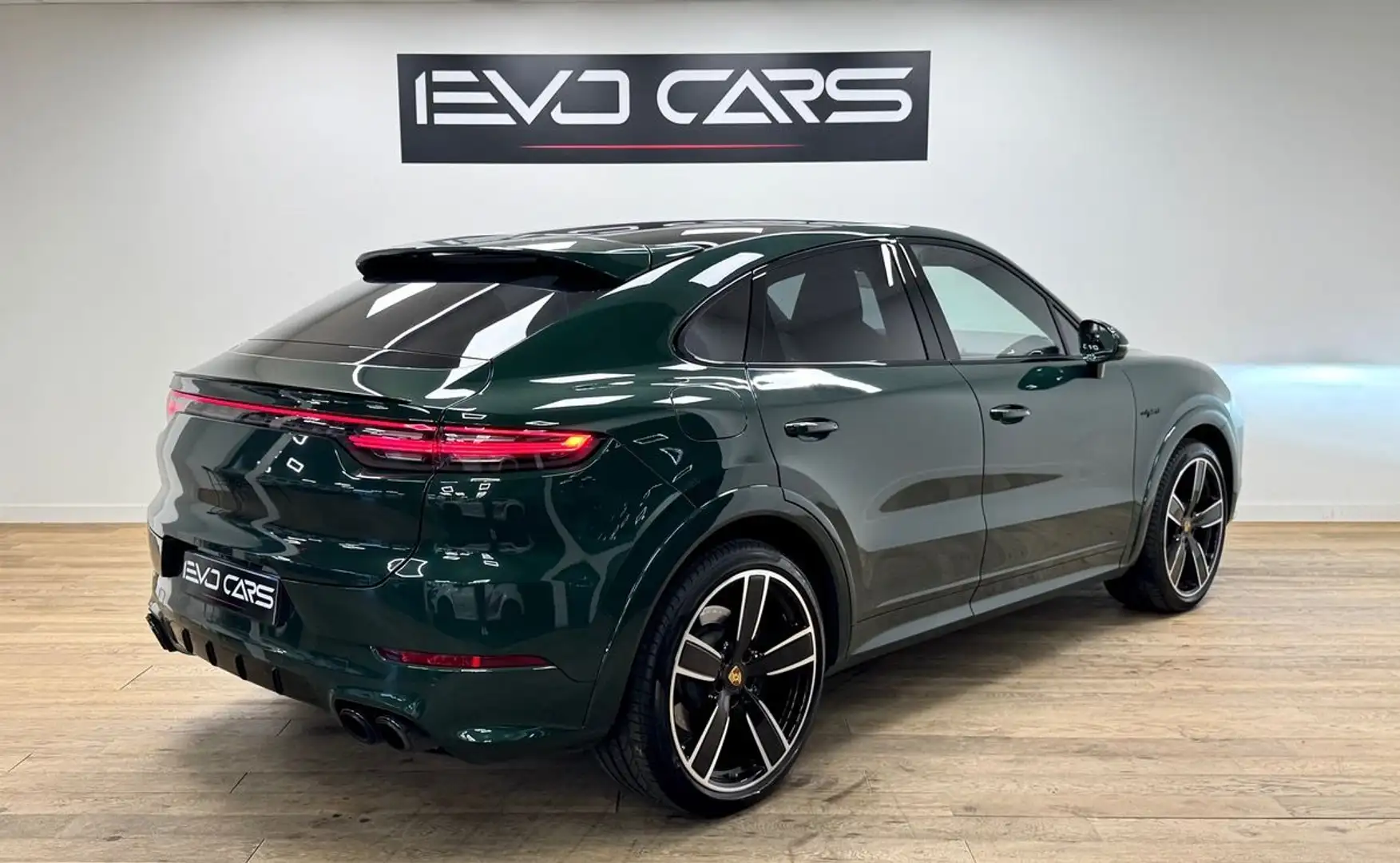 Porsche Cayenne Coupé E-Hybrid Platinium édition 3.0 V6 462ch couleur PTS / Caméra 360° / Soft close Groen - 2