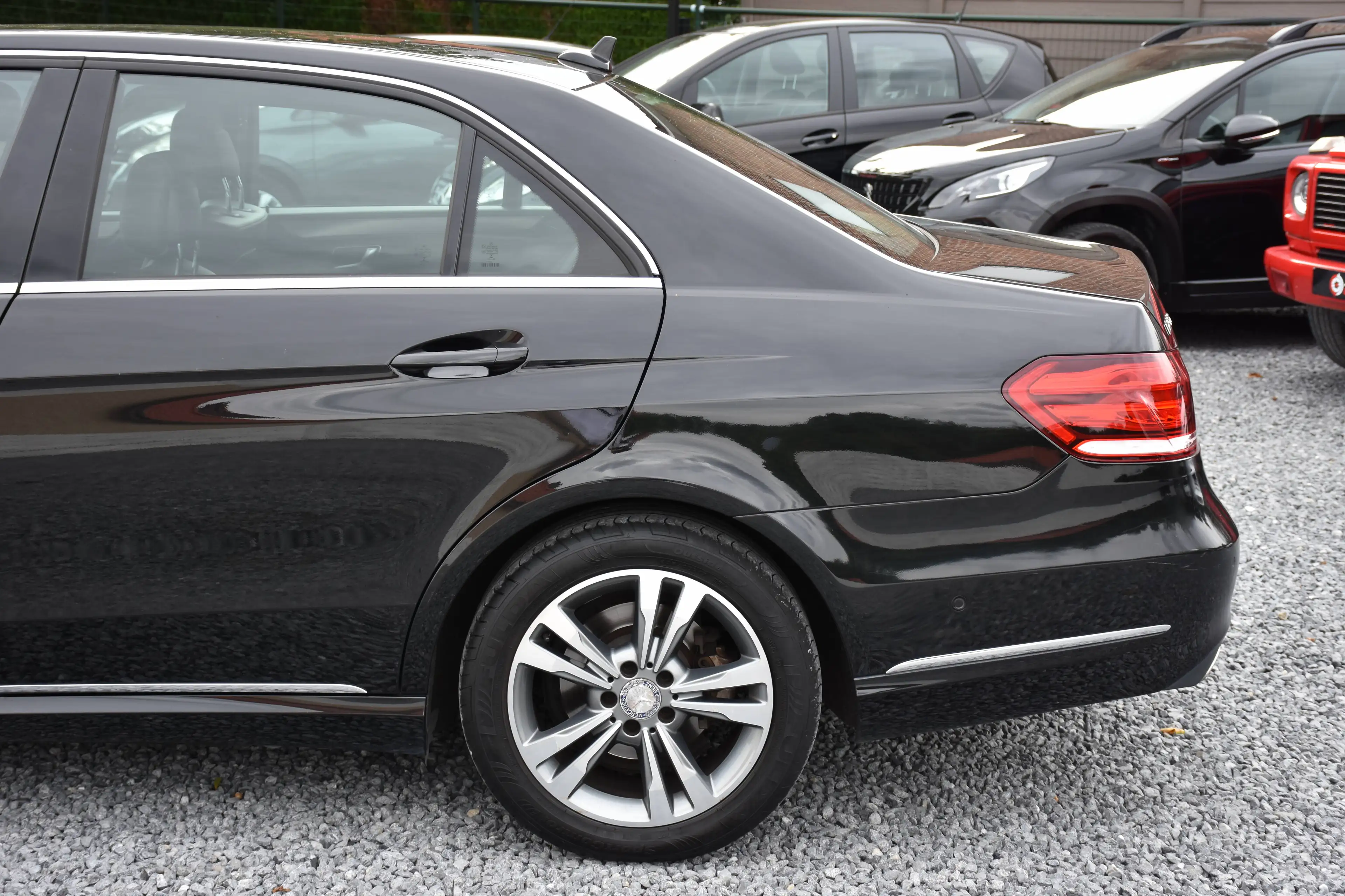 Mercedes-Benz E 200 E 200 CDI Avantgarde — photo 9