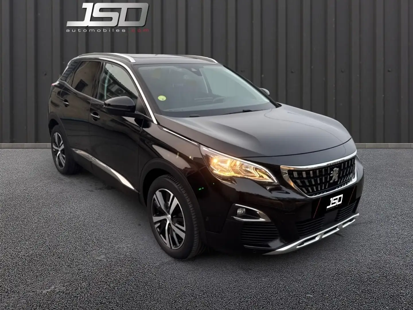 Peugeot 3008 BlueHDi 130ch S\u0026S EAT8 Allure Zwart - 1