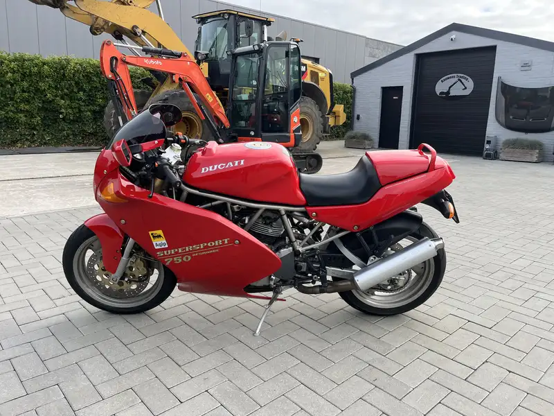Ducati 750 SS - foto 5