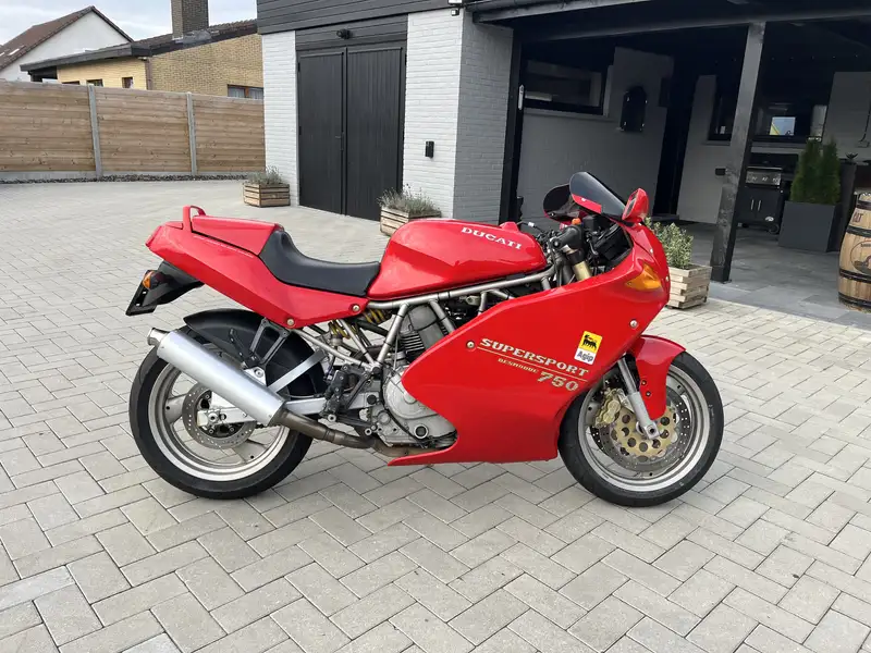 Ducati 750 SS - foto 2