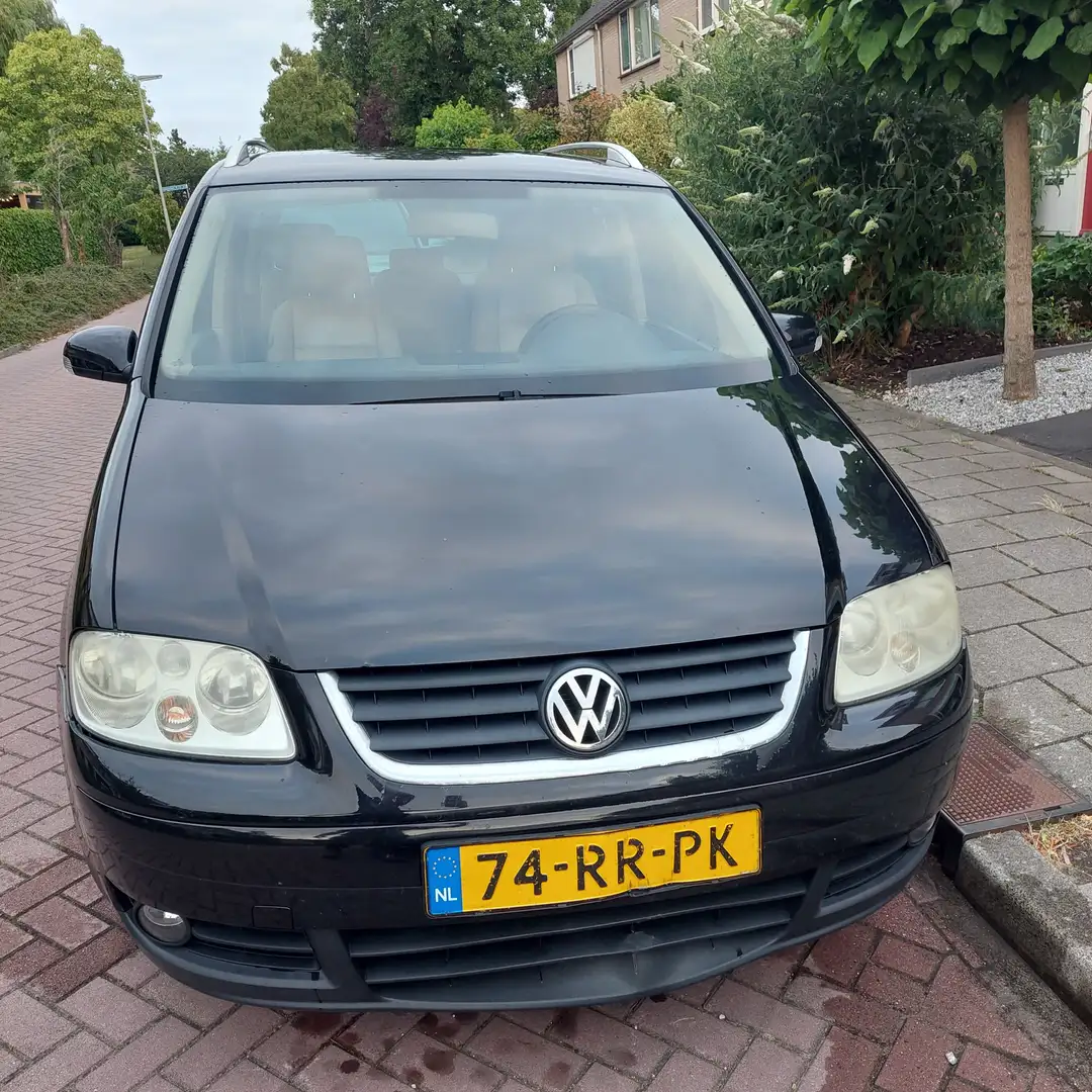 Volkswagen Touran Touran 2.0-16V FSI Highline Black - 2