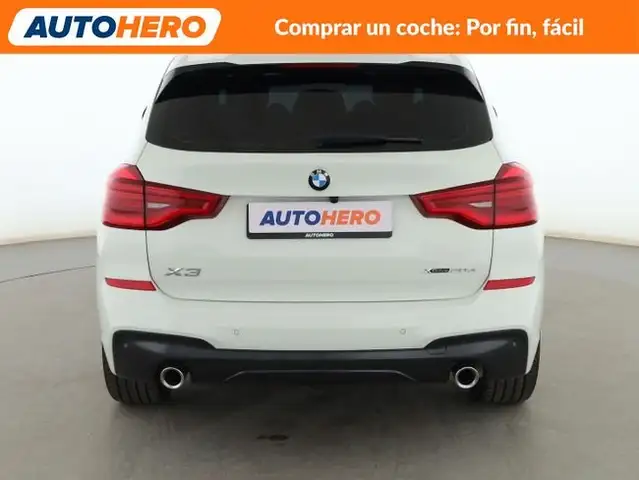 BMW X3 view 5