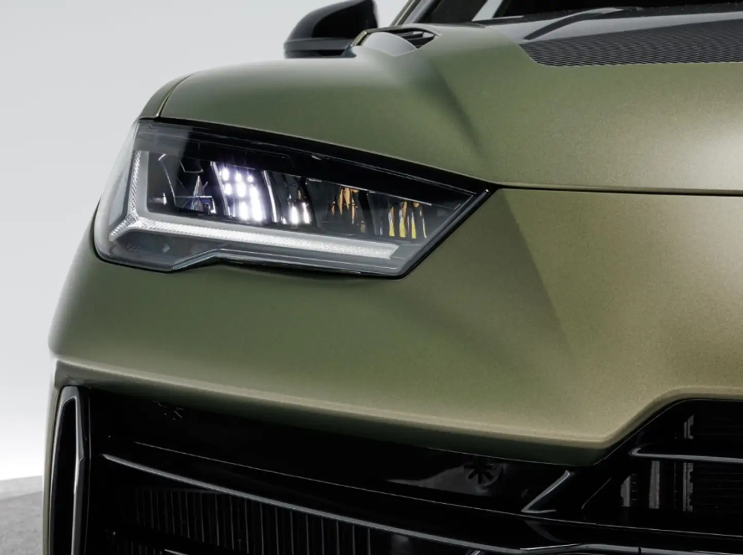 Lamborghini Urus 4.0 V8 Aut. zelena - 2