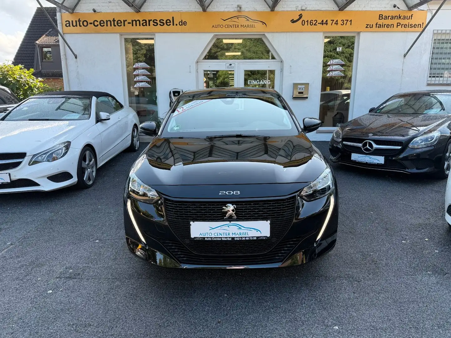 Peugeot 208 e- Active NAVI/LED/SHZ/ALLWETTER/AHK Schwarz - 2