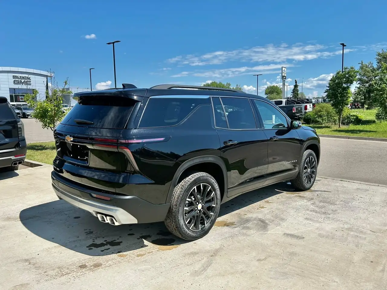 Chevrolet Traverse photo Chevrolet Traverse