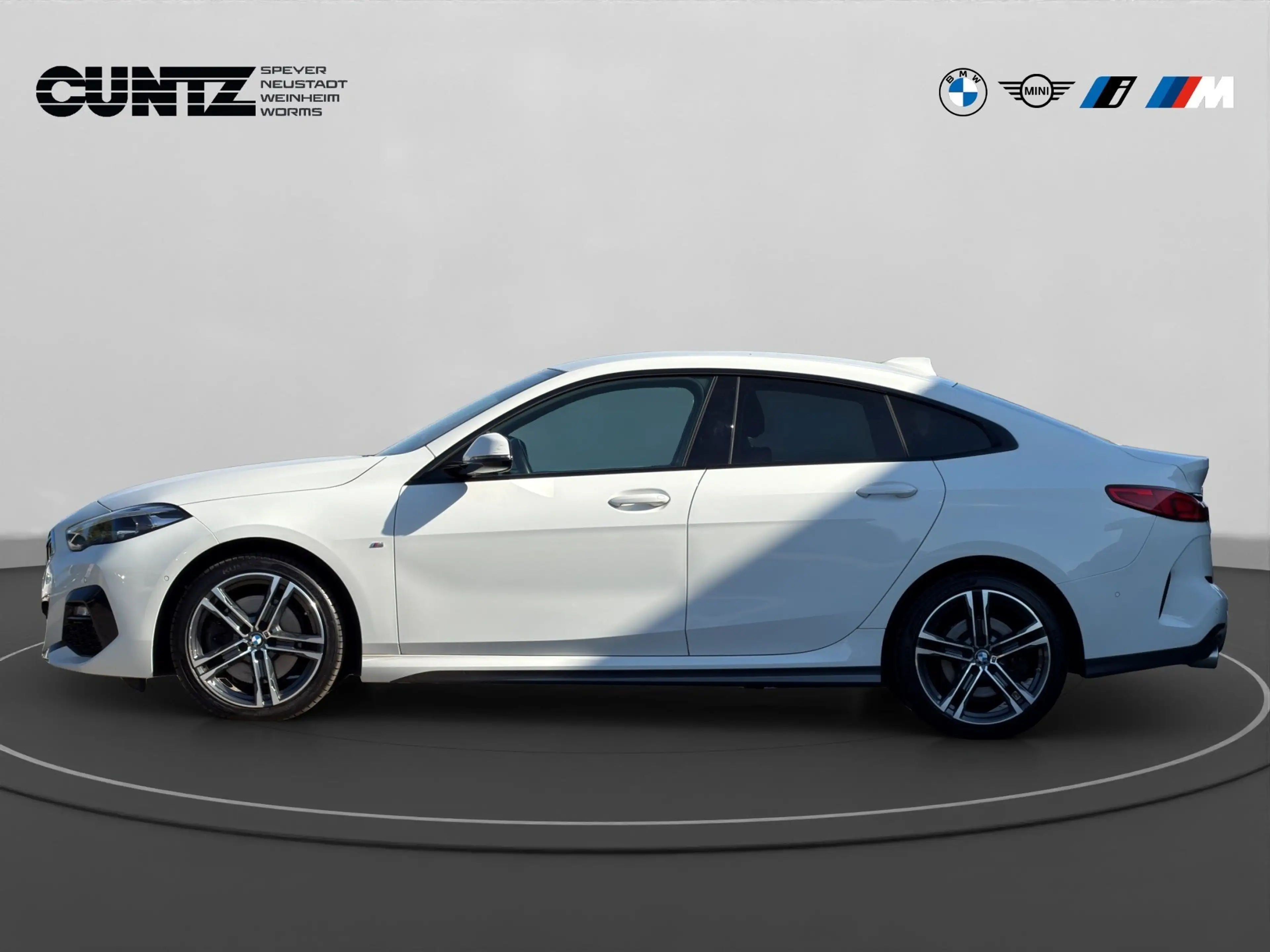 BMW 220 d xDrive Gran Coupé M Sport adaptiverLED ParkingAs — photo 8