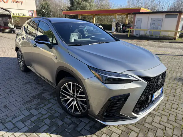 Lexus NX 450h+ F SPORT PLUG IN Hybrid AWD F-SPORT
