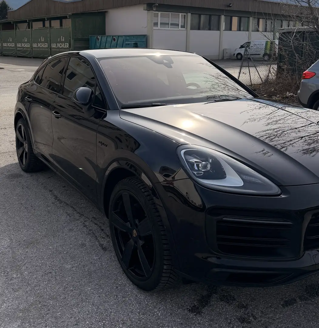 Porsche Cayenne III E-Hybrid PHEV 17,9 kWh Platinum Edition Aut. Schwarz - 1