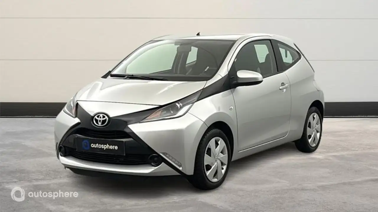 Toyota Aygo 1.0 VVT-i 69ch x-play x-shift 3p
