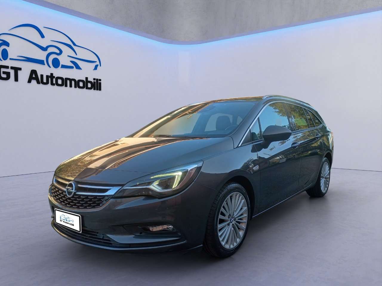 Opel Astra 1.6 cdti Elective 136cv auto