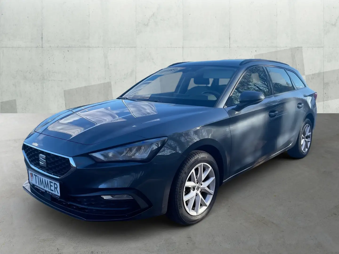 SEAT Leon ST 1.5 eTSI DSG STYLE *LED *NAVI *DAB *ALU *SHZ * Grau - 2