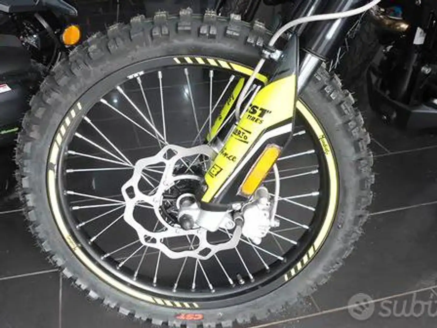 Mondial SMX 125i ENDURO SMX 125 Geel - 2